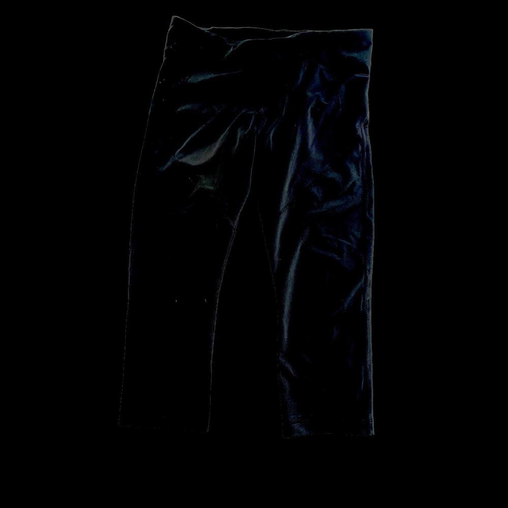 Under Armour Heat Gear Womens Black Capris 21" Inseam Size Large
